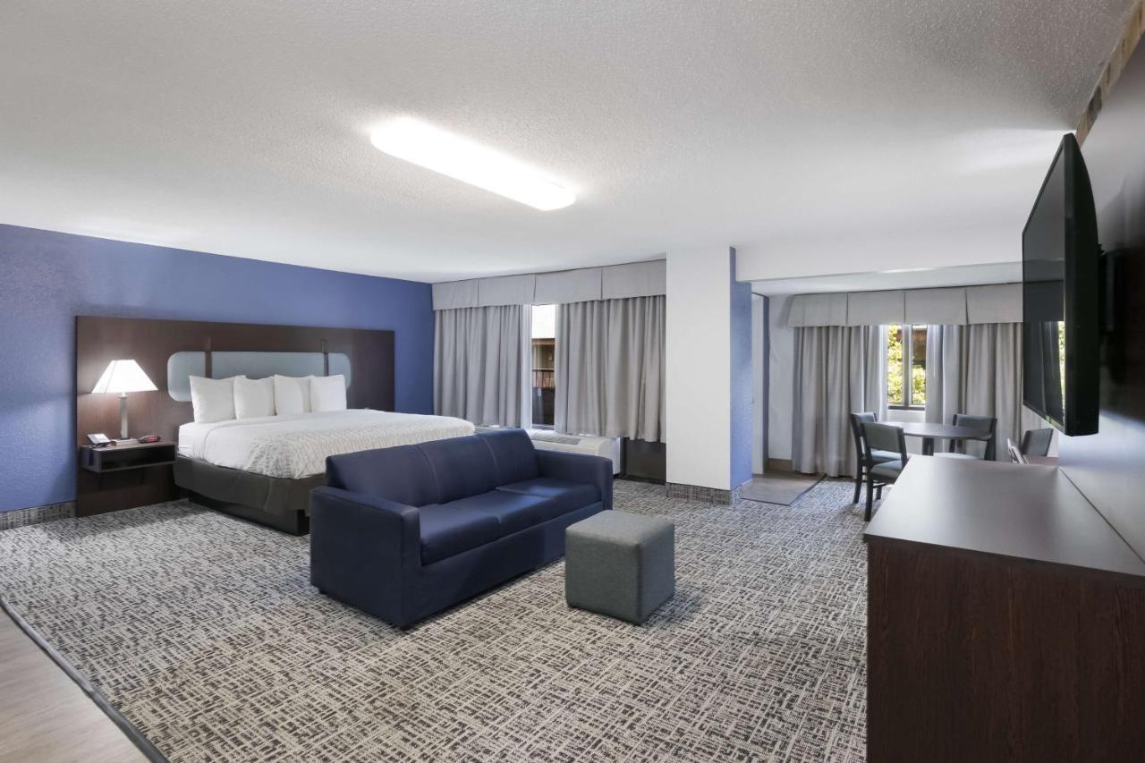 Surestay By Western Hotel