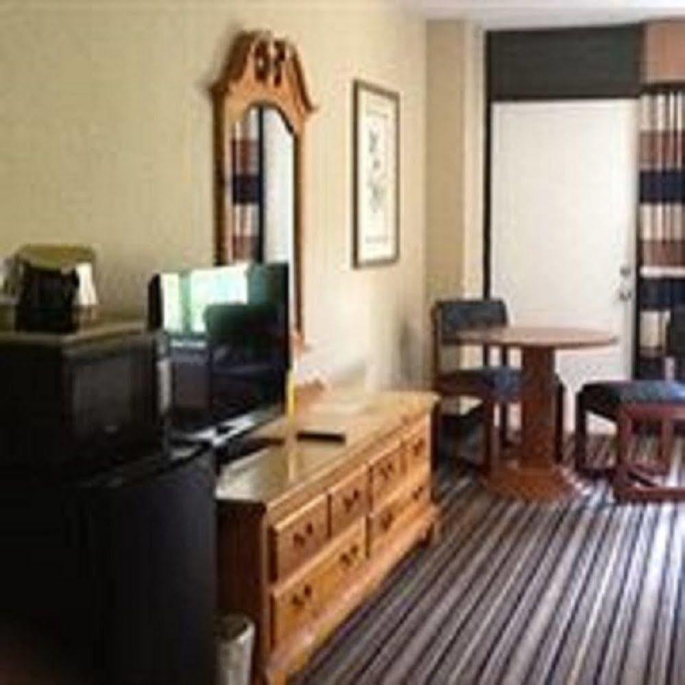 Surestay By Western Gatlinburg